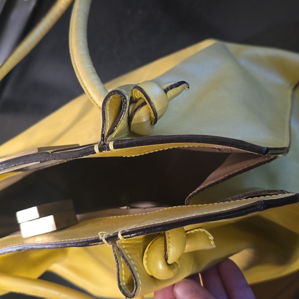 Paolo Masi Yellow Leather Tote Bag - Picture 11 of 17